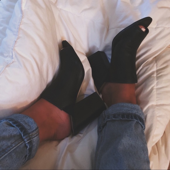 Wet Seal Shoes - Black heels/ mules